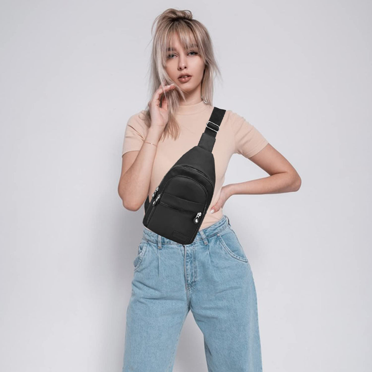 Small Black Sling Crossbody Bag Y838640