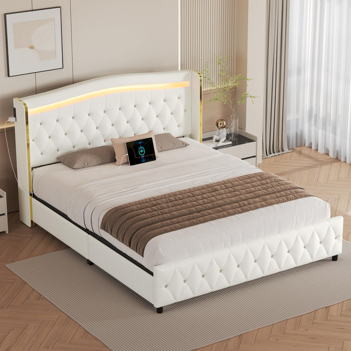 White Full Size Bed Frame with 4 Storage Drawers H4600