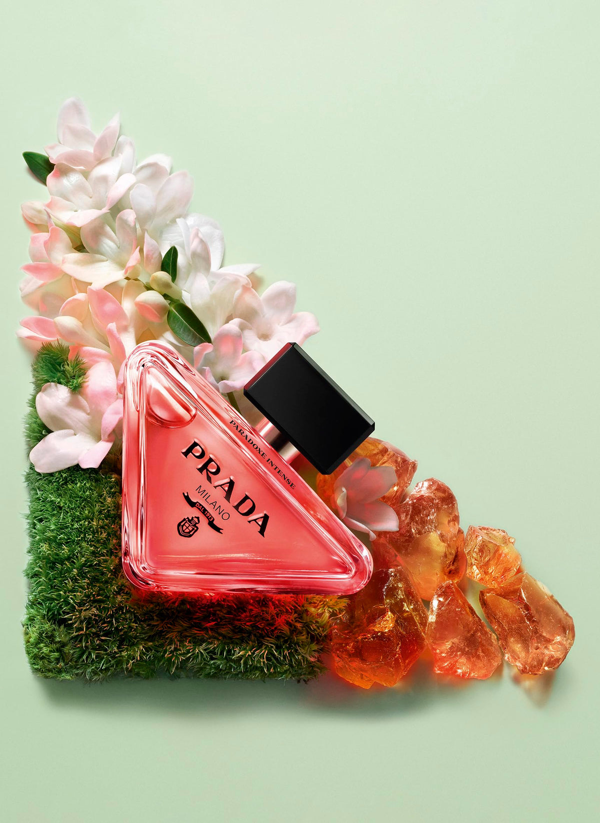 3.0 oz Eau de Parfum Spray Refillable R418